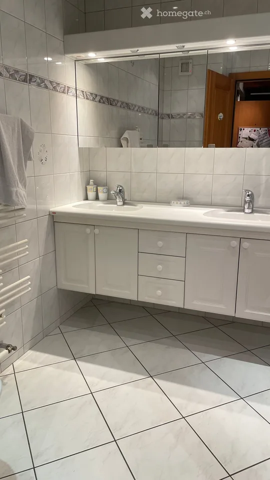 Zimmer zu vermieten La Chaux-de-Fonds – Foto 3 von 4