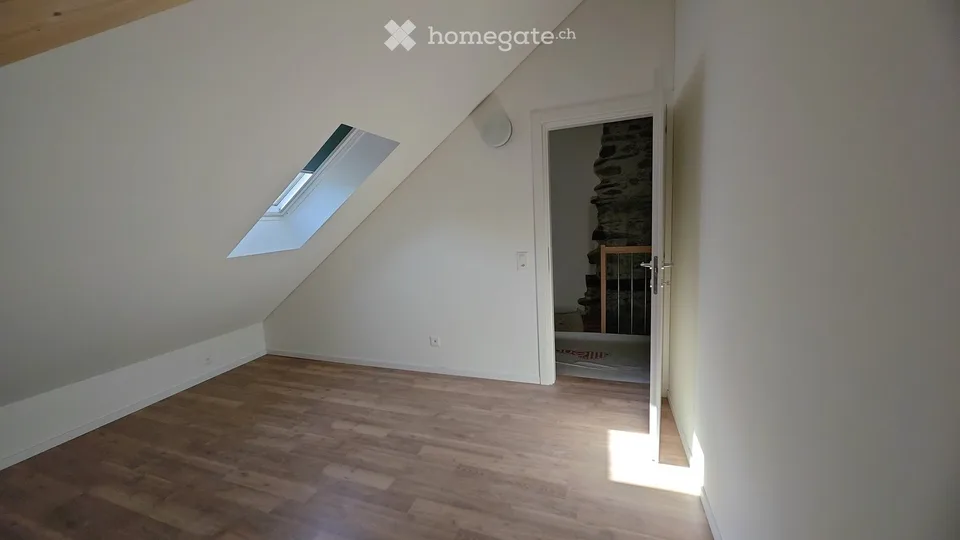 3,5-Zimmer-Mansarde mit Möbeln in Roveredo San Giuli