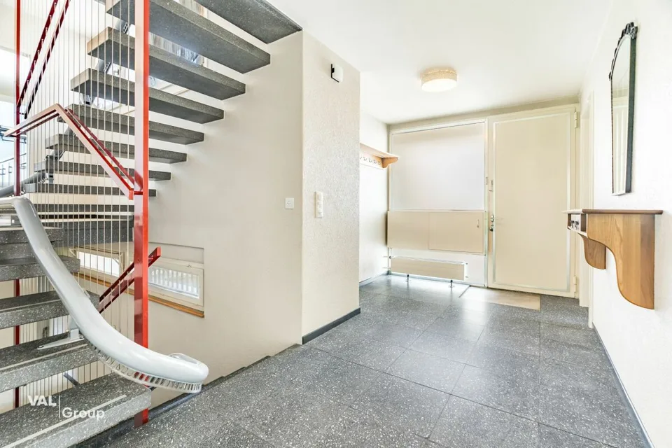 Seltene Gelegenheit: viel Raum, grosser Garten, zentrale Lage mit Gewerbeoption