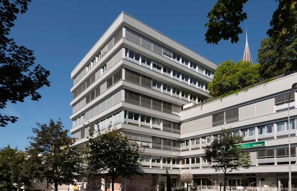 La tua cellula di ufficio rinnovata nel centro città di 60 m2