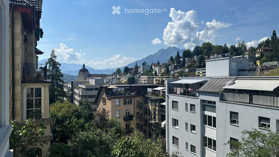 Incantevole appartamento maisonnette 4.5 locali con vista panoramica a Lucerna