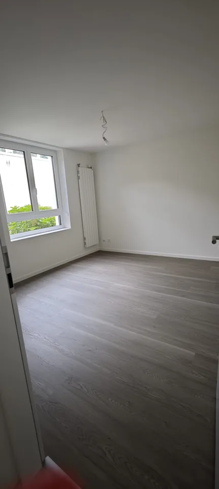 4 Zimmer in einem vollständig renovierten Doppelhaus in Monte Carasso – Foto 14 von 15