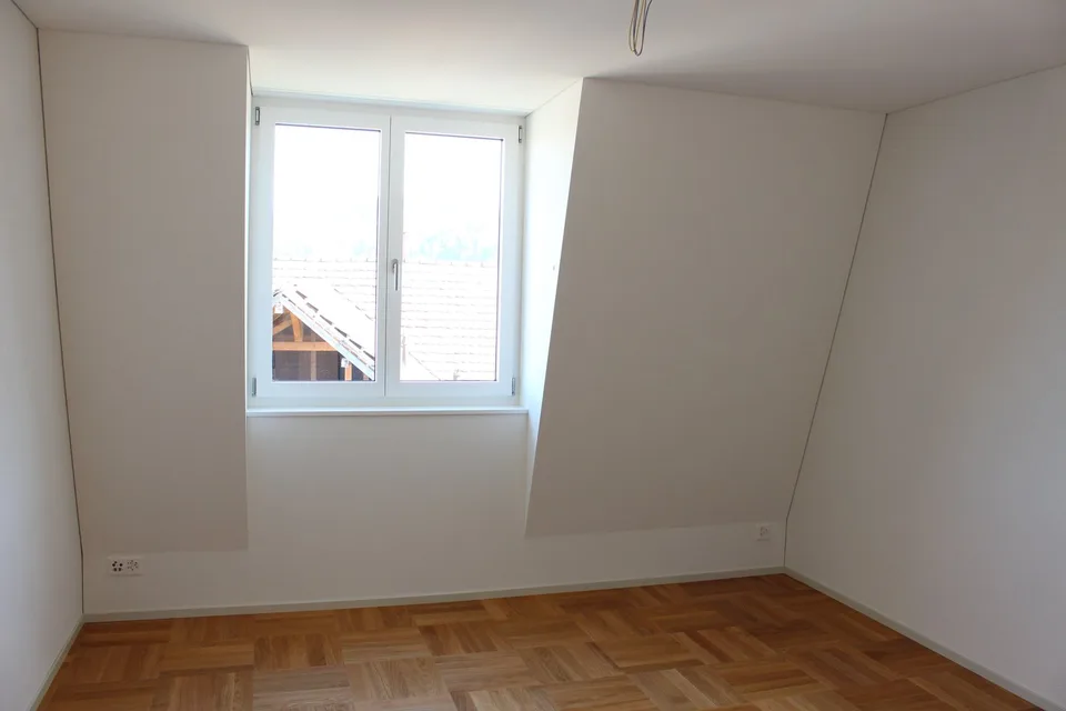 Bell'edificio nuovo - appartamento di 3,5 locali all'ultimo piano