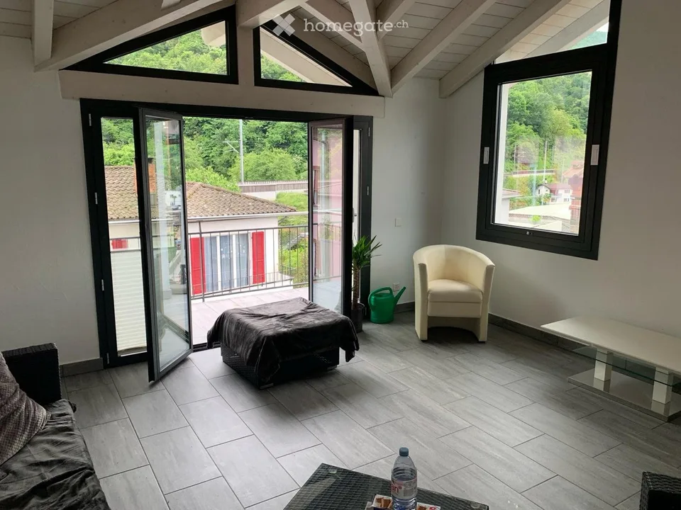 Tessinerhaus zu vermieten in Vira Gambarogno
