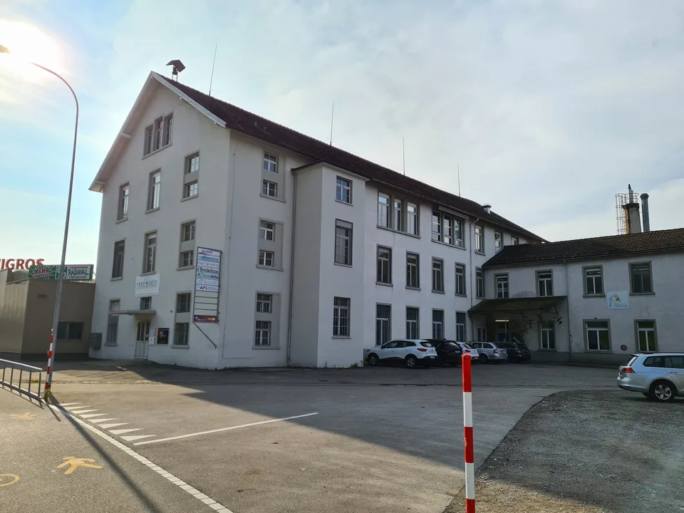 351m2 Gewerberäume