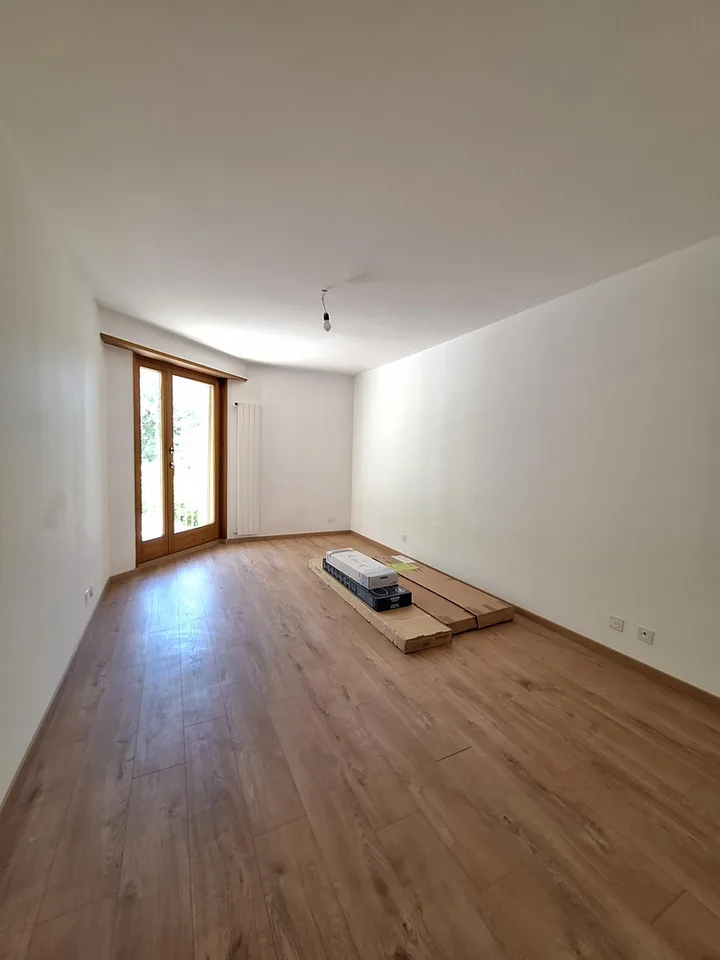In affitto - Appartamento di 4,5 locali al 1° piano – foto 7 di 9
