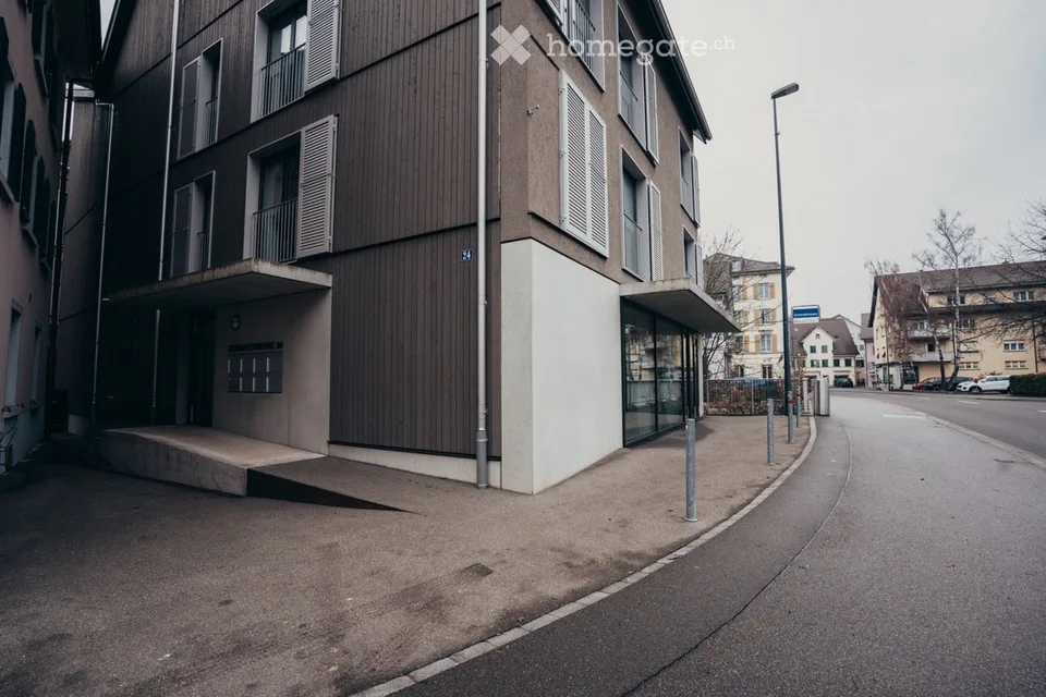 Moderne Gewerberäume an zentraler Lage in Uster
