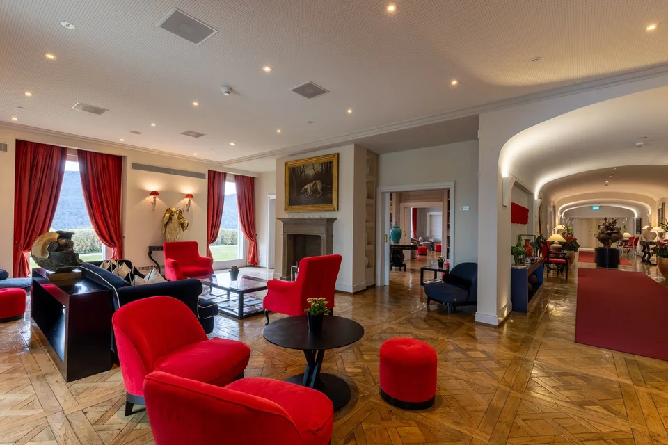 LUGANO-COLLINA D'ORO-LUSSUOSO ATTICO ARREDATO CON SERVIZIO ALBERGHIERO,SPLENDIDA VISTA LAGO(rif.602) – foto 25 di 30