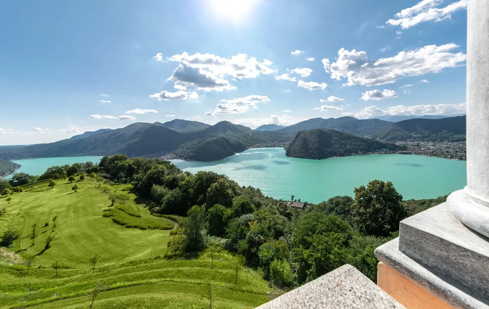 LUGANO-COLLINA D'ORO-LUSSUOSO ATTICO ARREDATO CON SERVIZIO ALBERGHIERO,SPLENDIDA VISTA LAGO(rif.602) – foto 15 di 30
