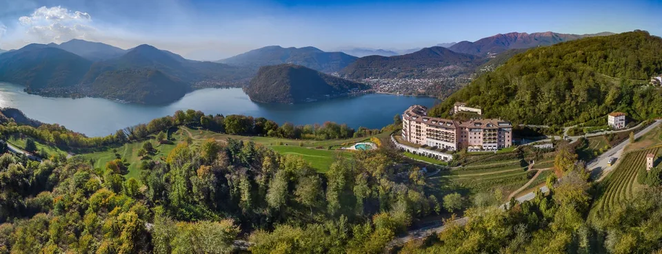 LUGANO-COLLINA D'ORO-LUSSUOSO ATTICO ARREDATO CON SERVIZIO ALBERGHIERO,SPLENDIDA VISTA LAGO(rif.602) – foto 17 di 30