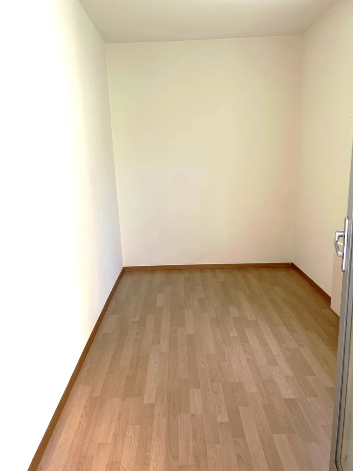 Bellissimo appartamento di 4 locali a Delémont – foto 10 di 15