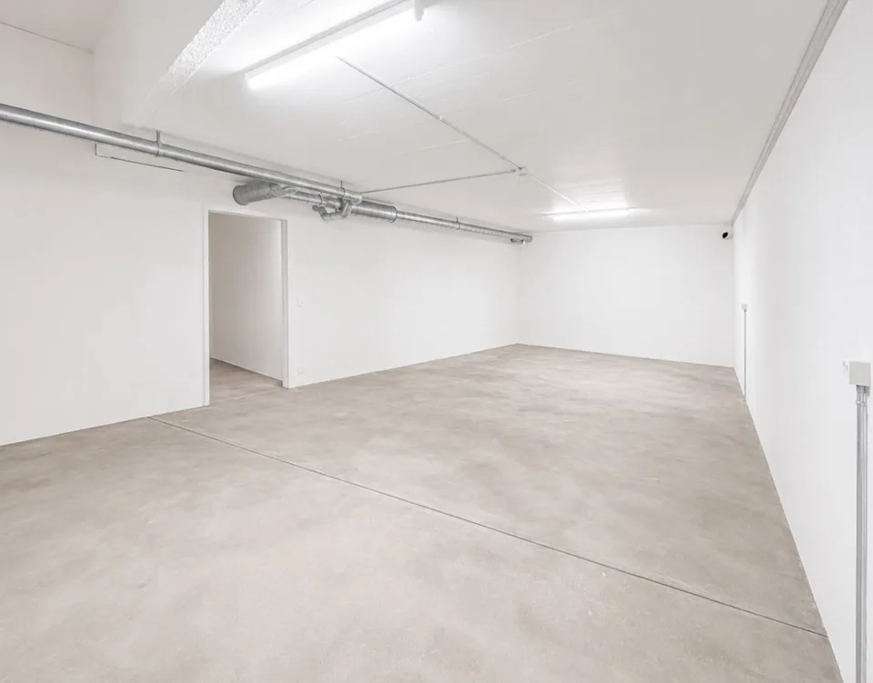 Lagerfläche als Magazin mit Toilette an zentraler Lage in Stetten zu vermieten!