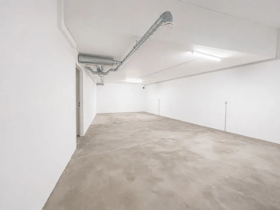 Lagerfläche als Magazin mit Toilette an zentraler Lage in Stetten zu vermieten!