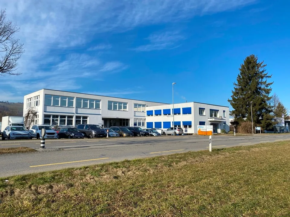 Gewerberaum mit Büro in Münsingen