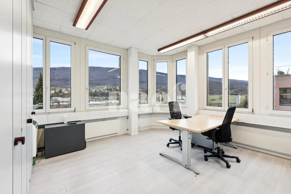 Neue Büros verfügbar, 281 m2