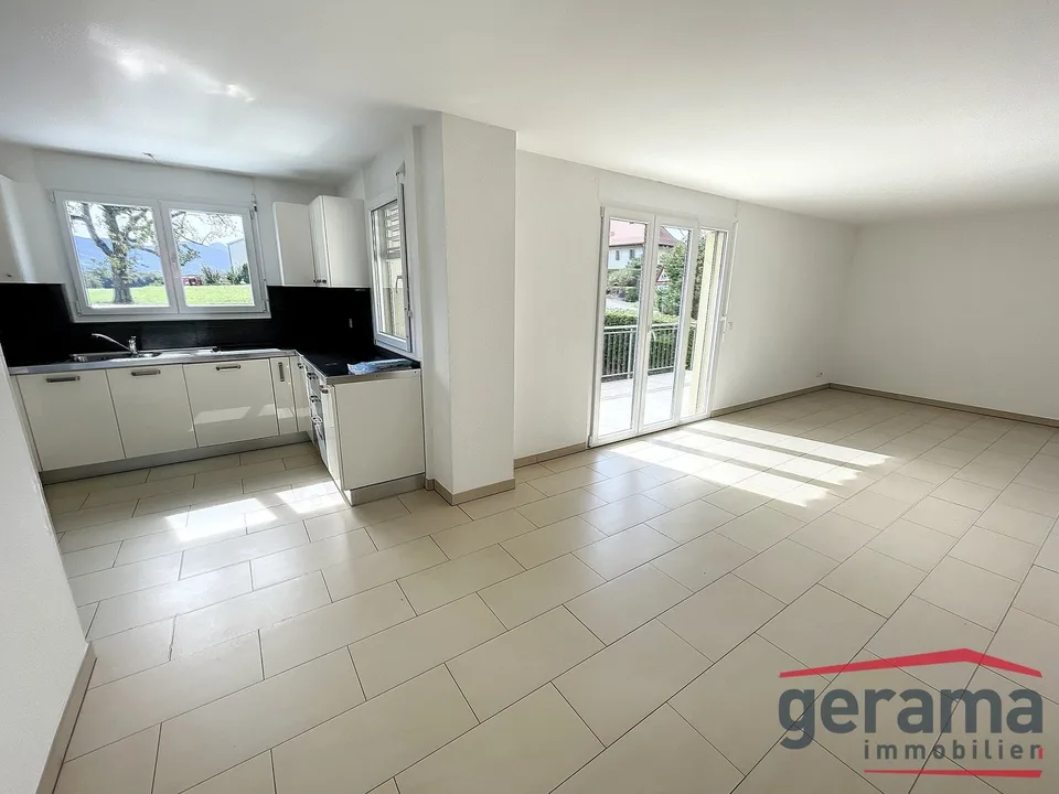 Wohnung 4.5 Zimmer im 1. Stock