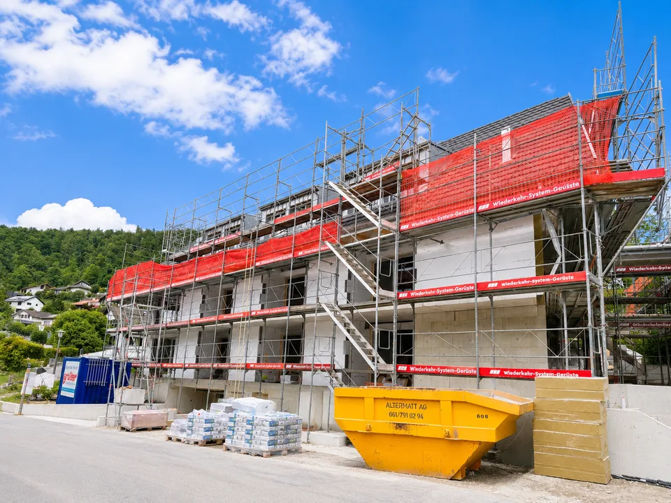 Erstvermietung 2 MFH Kirchweg 358 / 359 in Zullwil – Modern wohnen im Grünen