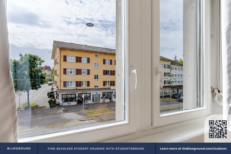 Blueground ID244, Seebach