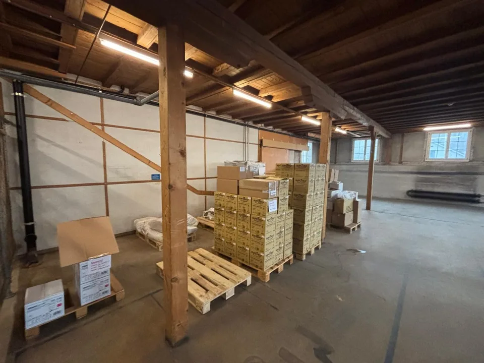 Espace de stockage de 155 m² à louer à Kradolf