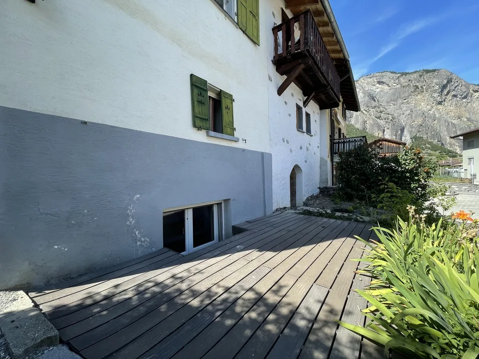 Appartamento duplex di 2,5 locali con piccola terrazza