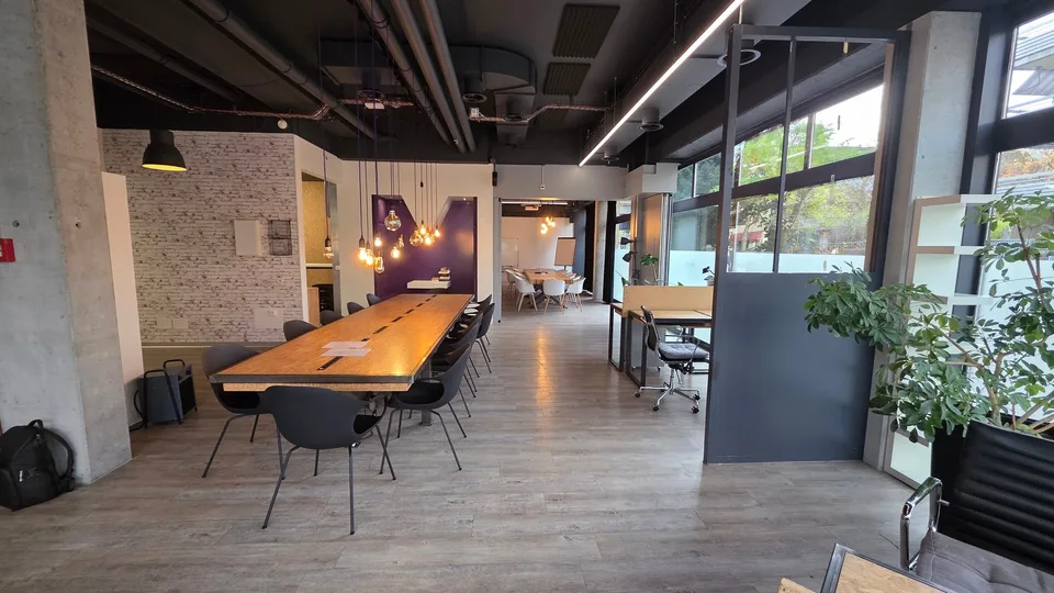 Espace moderne et lumineux au cœur de Bienne