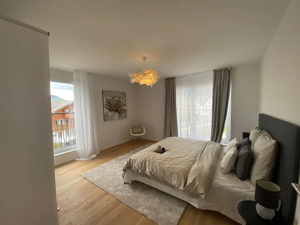 Appartamento moderno attico 4.5 locali nel cuore di Plaffeien – foto 8 di 11