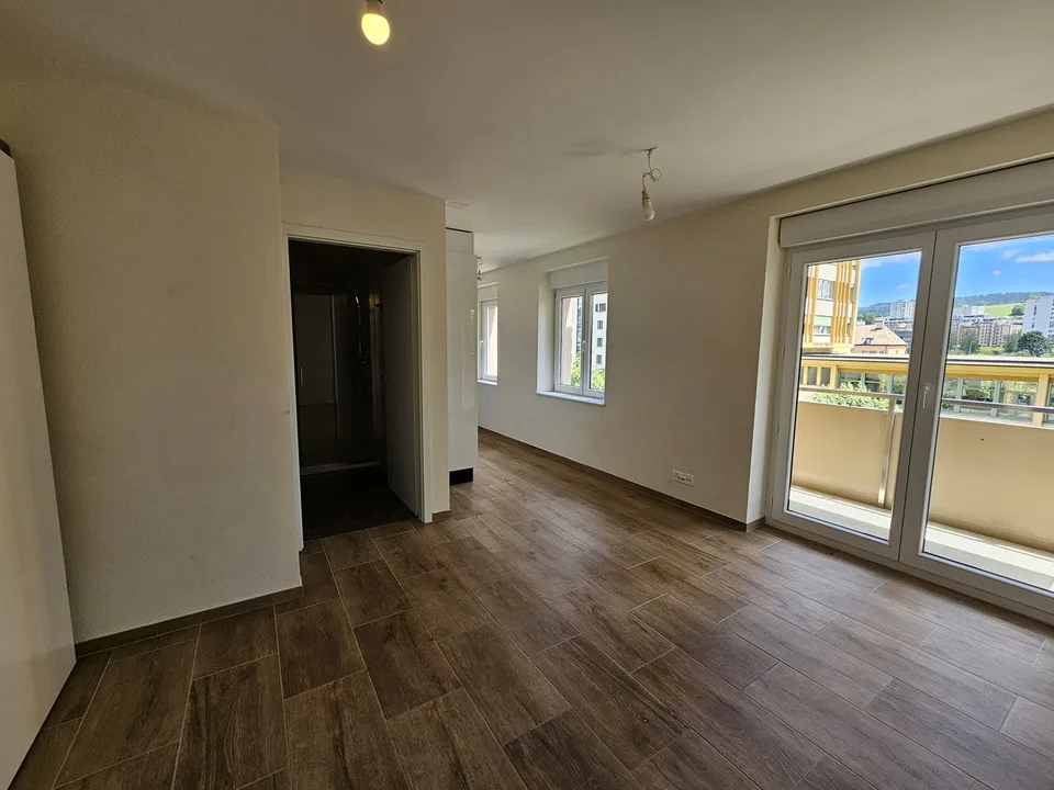 2 ½ Zimmer-Wohnung, 2300 La Chaux de Fonds