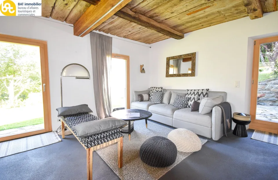 Chalet renové "Raccard des Arolles"