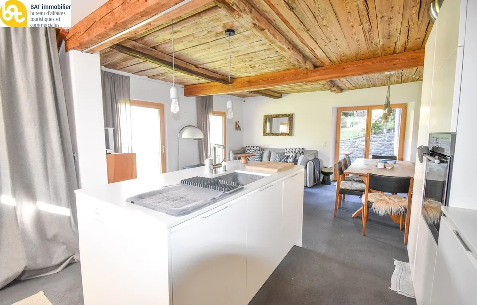 Chalet renové "Raccard des Arolles"