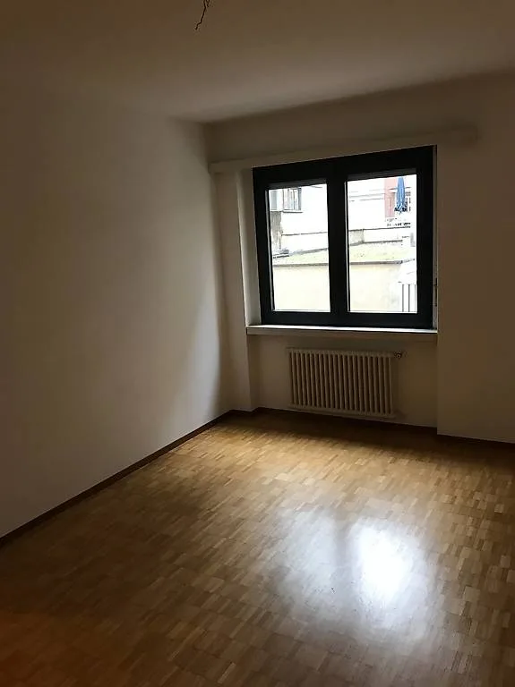 Mietwohnung 2.5 Zimmer im EG