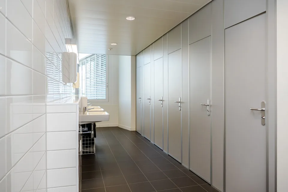 570 m2 - Prächtige Büroflächen neben Biopôle – Foto 10 von 10