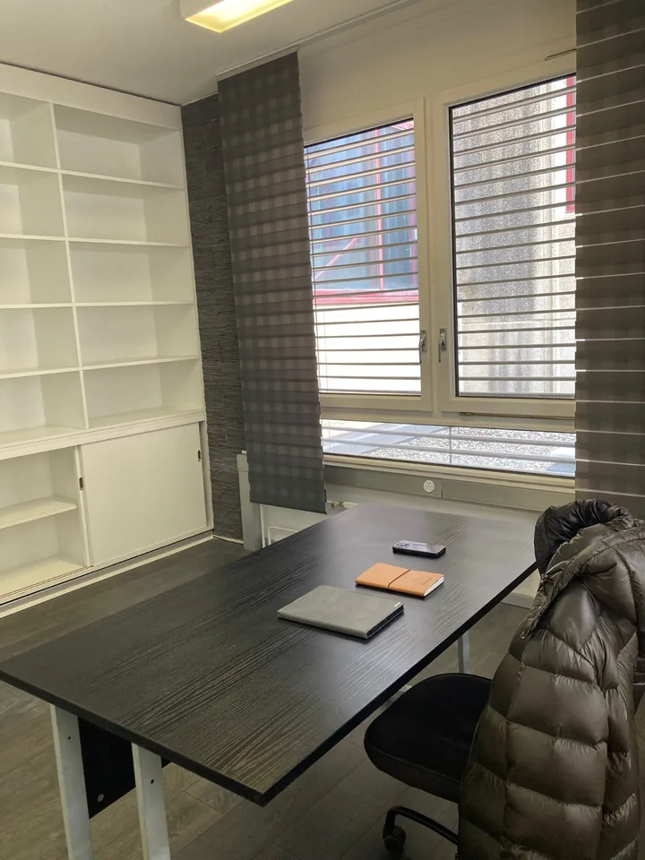 Bureau à Meyrin indépendant - tout inclus