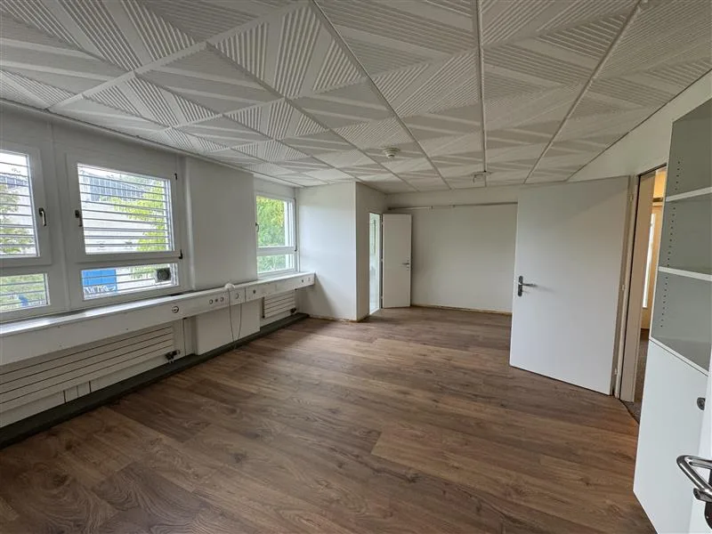 Preiswerte Büromöglichkeiten auf dem Gewerbeareal im Dreispitz