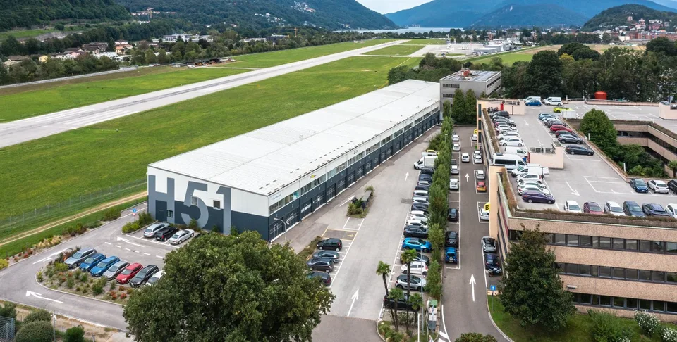 HANGAR 51 - IL BOX SU MISURA PER LA TUA ATTIVITÀ (BOX 15-16) – foto 15 di 17