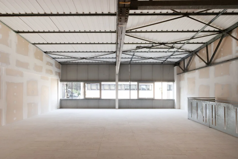 HANGAR 51 - IL BOX SU MISURA PER LA TUA ATTIVITÀ (BOX 15-16) – foto 10 di 17
