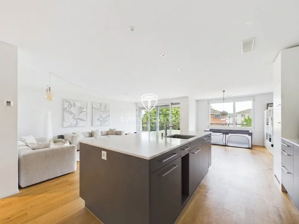 Appartamento moderno 4.5 locali, 139 m² a Mühlau