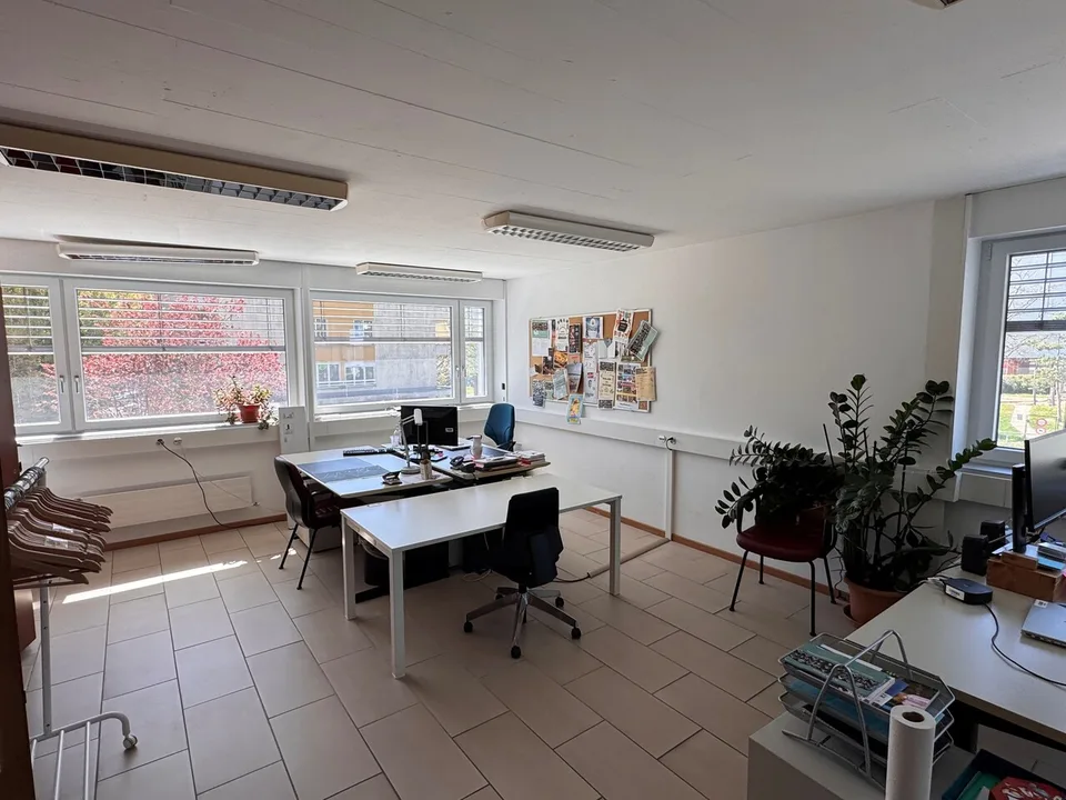 Uffici di 340 m2 - 1066 Epalinges - Disponibili immediatamente o da concordare