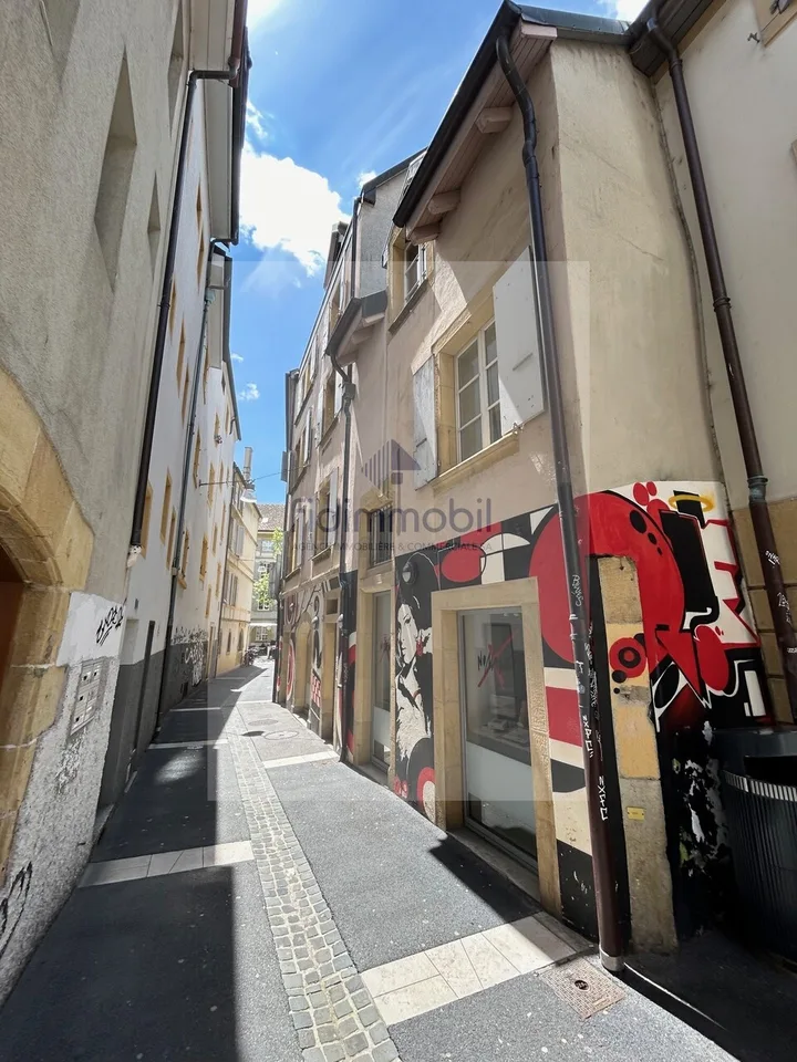 STUDIO AU COEUR DE LA VILLE PROCHE DE TOUTES LES COMMODITÉS
