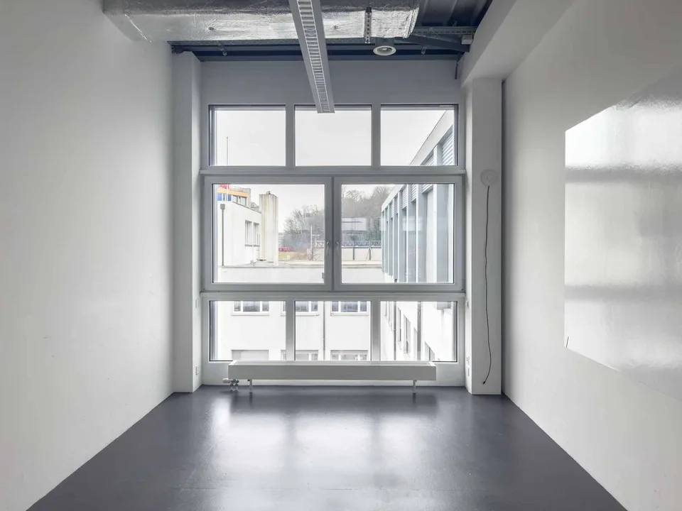 Helles Büro von 174m² in Carouge