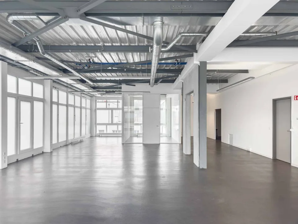 Helles Büro von 174m² in Carouge