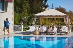 ECCEZIONALE TENUTA SUPER CANNES