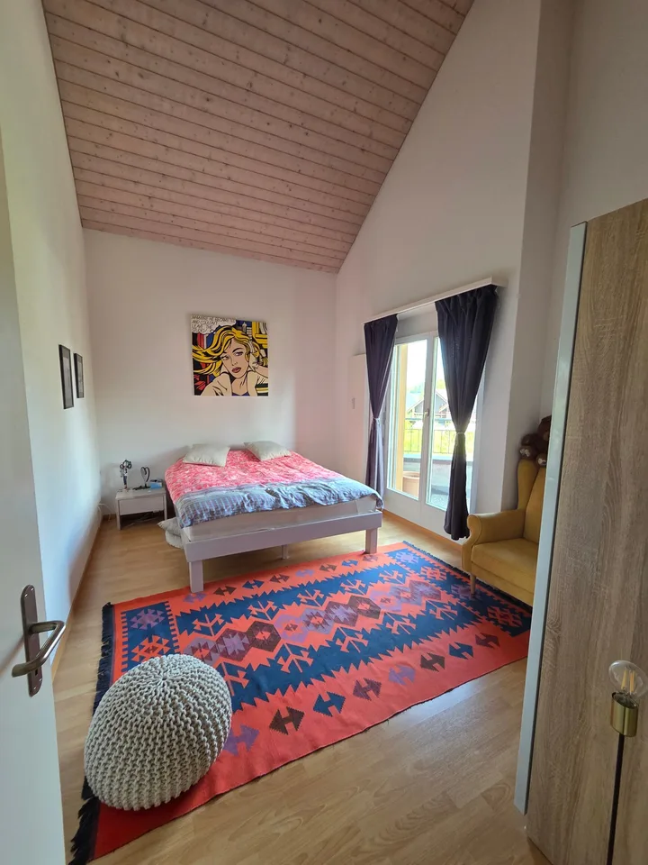 Familienfreundliche Eigentumswohnung in Mehrfamilienhaus – Foto 9 von 11