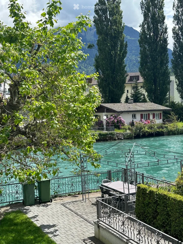 Historisches Bijou mit Aare- und Jungfraublick – Residence du Pont, Interlaken – Foto 14 von 17