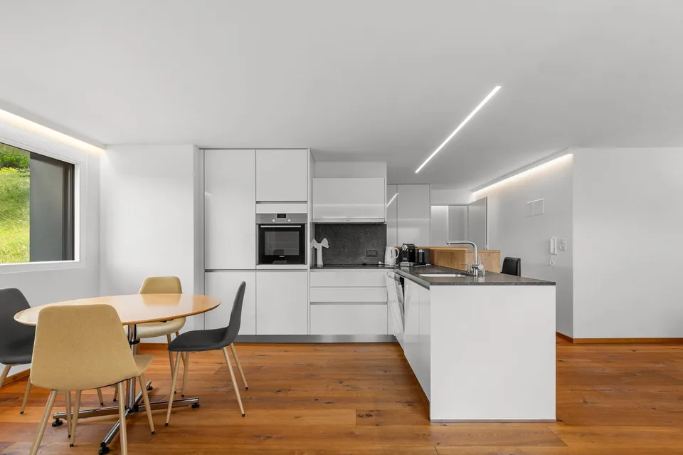 Modernes Zweifamilienhaus als Zweitwohnsitz mit unverbaubarem Bergpanorama