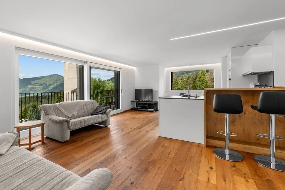 Modernes Zweifamilienhaus als Zweitwohnsitz mit unverbaubarem Bergpanorama