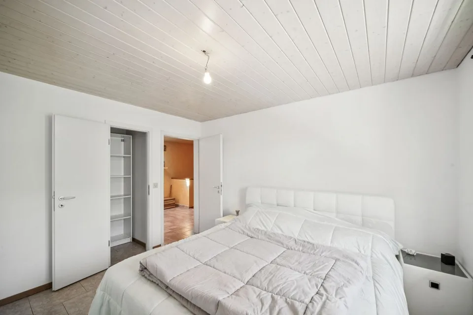 Casa in perfette condizioni con vista impareggiabile su Vallorbe – foto 8 di 13