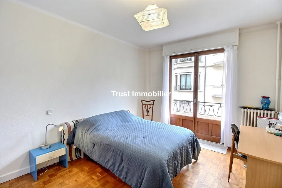 4048. Appartement lumineux de 77 m² au coeur d'Annecy
