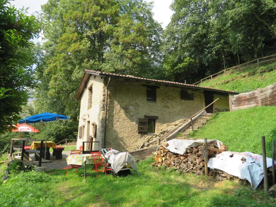 NUOVO PREZZO - RUSTICO CON GIARDINO