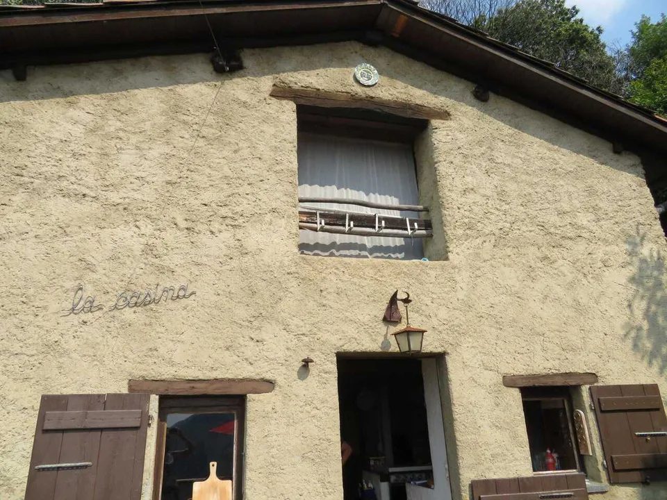 NUOVO PREZZO - RUSTICO CON GIARDINO