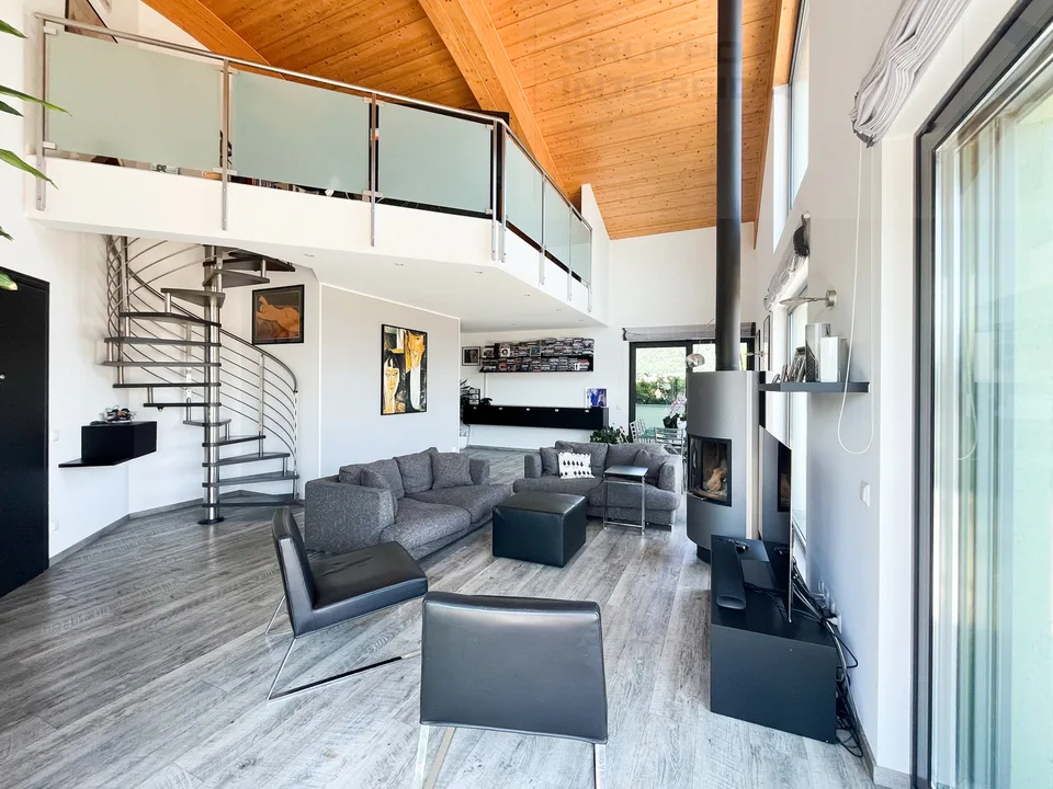 Moderne Dachterrassen-Duplexwohnung